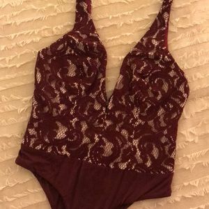 Bardot burgundy deep v body suit. Size small